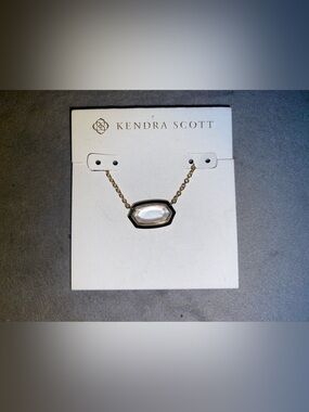 Kendra Scott Gold w/Ivory MOP Elisa Bezel Necklace $75